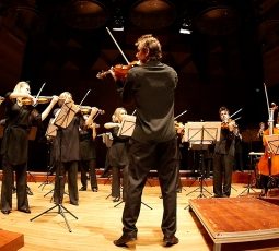 Richard Tognetti  feature 1 Australian Chamber Orchestra credit Jon Frank