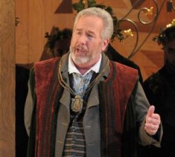 James Morris as Hans Sachs in Die Meistersinger Chicago Lyric Opera 2013 credit Dan Rest