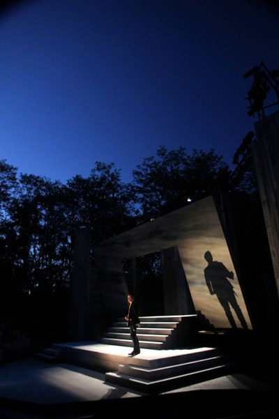 APT's "Hamlet," starring Matt Schwader and designed by Takeshi Kata and Andrew Boyce with lighting by Michael A. Peterson, plays at the Up The Hill Theatre (Carissa Dixon)