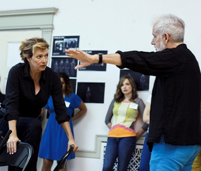 David Schweizer, at right, coaches Suzan Hanson in a scene from Verdi's Giovanna d'Arco at Chicago Opera Theater 2013