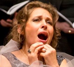 Dramatic coloratura soprano Tatiana Serjan as Lady Macbeth with Riccardo Muti and the Chicago Symphony Orchestra and Chorus Sept. 28, 2013 (© Todd Rosenberg)