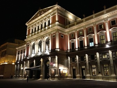 Vienna's Musikverein at night (Wiki Commons)
