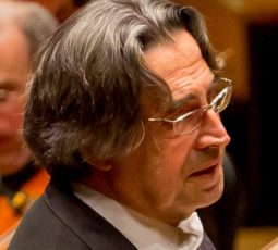 Riccardo Muti listens to the Chicago Symphony as he conducts Schubert's Ninth Symphony, March 2014. (Todd Rosenberg)