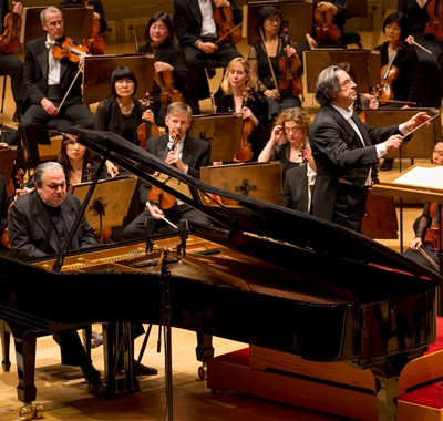 Soloist Yefim Bronfman and conductor Riccardo Muti collaborated on Brahms' Second Piano Concerto. (Todd Rosenberg)