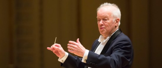 Edo De Waart led the Chicago Symphony Orchestra in works by Brahms and Mozart. (Todd Rosenberg)
