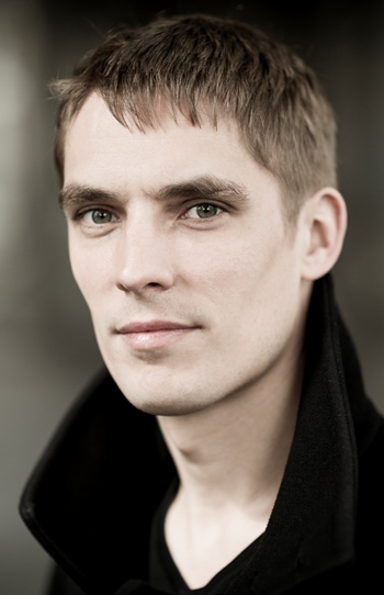 Pianist Cédric Tiberghien got the CSO's French festival off to a dazzling start.