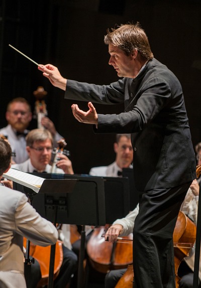 Christoph Guest conductor Christoph König tapped into the expressive heart of the Bruckner Sixth Symphony. (Norman Timonera) captured the grandeur as well as the lyricism of the Bruckner Sixth. (Norman Timonera)