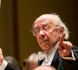 2/11/16 8:12:06 PM -- Chicago Symphony Orchestra 125th Year.


Maestro Gennady Rozhdestvensky conducts Sibelius' Rakastava


© Todd Rosenberg Photography 2016