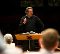 Maestro Riccardo Muti shares a laugh with the orchestra during a January rehearsal in Taipei (Todd Rosenberg)