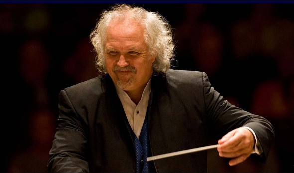 Donald Runnicles, guest conductor with the Chicago Symphony Orchestra.