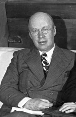 Prokofiev in 1940, after he had begun writing the war sonatas. (Wikipedia)