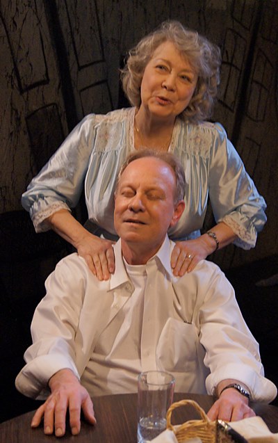His wife Linda (Jan Ellen Graves) is always there to reassure Willy (Brian Parry). (Kimberly Loughlin)
