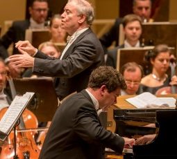 11/8/17 10:06:51 PM -- Symphony Center Presents the Marinsky Orchestra. 
Valery Gergiev conductor
Denis Matsuev piano

  © Todd Rosenberg Photography