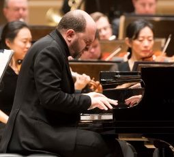 11/16/17 10:44:13 PM

Chicago Symphony Orchestra
Riccardo Muti, Conductor 
Kirill Gerstei, piano


Puccini Preludio sinfonico
R. Strauss Suite from Le bourgeois gentilhomme
Brahms Piano Concerto No. 1

©Todd Rosenberg Photography