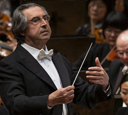 Muti conducts the CSO Todd Rosenberg 550 230 feature img